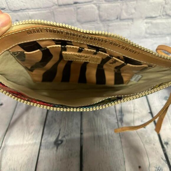 COPY - Consuela Rosie Legacy crossbody bag. No tags. Zipper not working. - Picture 8 of 8